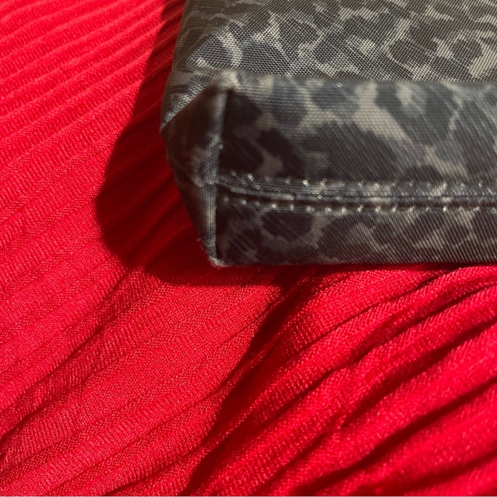 Baggallini All Around Crossbody Mini MM in a black and gray leopard print - Picture 6 of 9